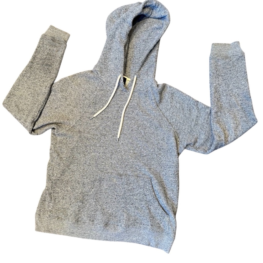 ARITZIA- Wlifred Free Wm's Hoodie S,paired w BIG STAR Distressed Denim Shorts 27